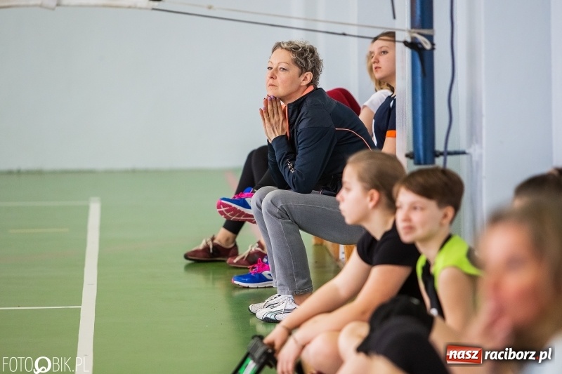 Zdjęcie w galerii na portalu naszraciborz.pl: Siatkarki SP 18 najlepsze w miejskich finałach wiadomości z regionu