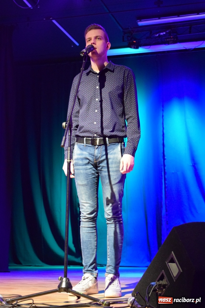 Zdjęcie w galerii na portalu naszraciborz.pl: Sukces wokalistów Mirażu na konkursie wokalnym Mikrofon Siemiona 2019 wiadomości z regionu