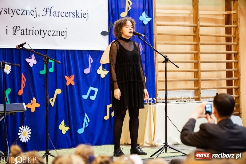 Zdjęcie w galerii na portalu naszraciborz.pl: II Powiatowy Festiwal Piosenki Turystycznej, Harcerskiej i Patriotycznej w Krzanowicach wiadomości z regionu