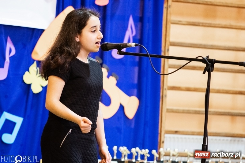Zdjęcie w galerii na portalu naszraciborz.pl: II Powiatowy Festiwal Piosenki Turystycznej, Harcerskiej i Patriotycznej w Krzanowicach wiadomości z regionu