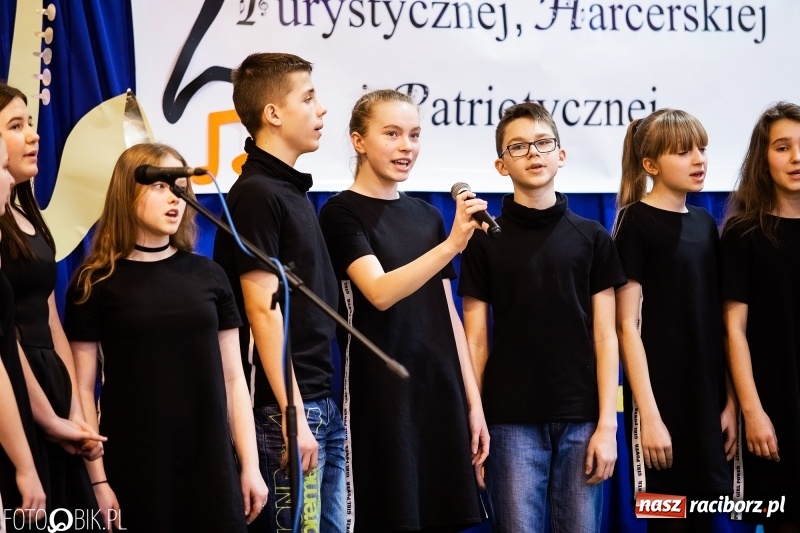 Zdjęcie w galerii na portalu naszraciborz.pl: II Powiatowy Festiwal Piosenki Turystycznej, Harcerskiej i Patriotycznej w Krzanowicach wiadomości z regionu