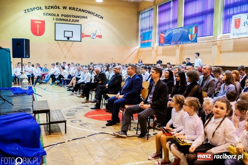 Zdjęcie w galerii na portalu naszraciborz.pl: II Powiatowy Festiwal Piosenki Turystycznej, Harcerskiej i Patriotycznej w Krzanowicach wiadomości z regionu