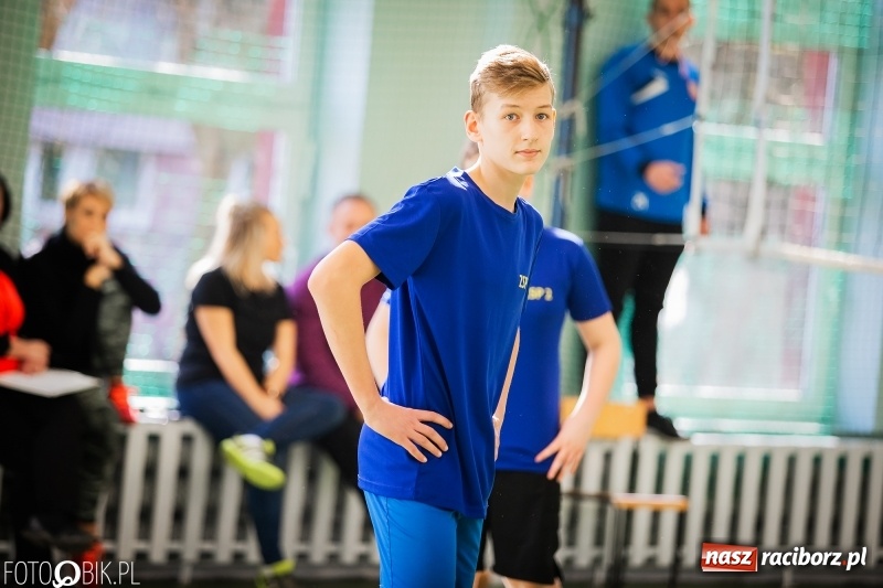 Zdjęcie w galerii na portalu naszraciborz.pl: Finały miejskie w siatkówce chłopców za nami wiadomości z regionu