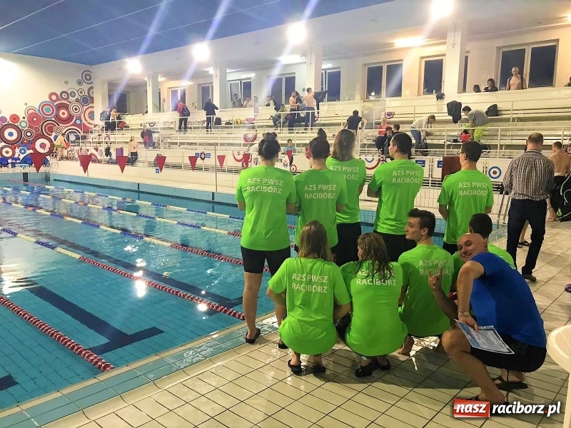 Zdjęcie w galerii na portalu naszraciborz.pl: Złote medale raciborskich akademików z PWSZ wiadomości z regionu