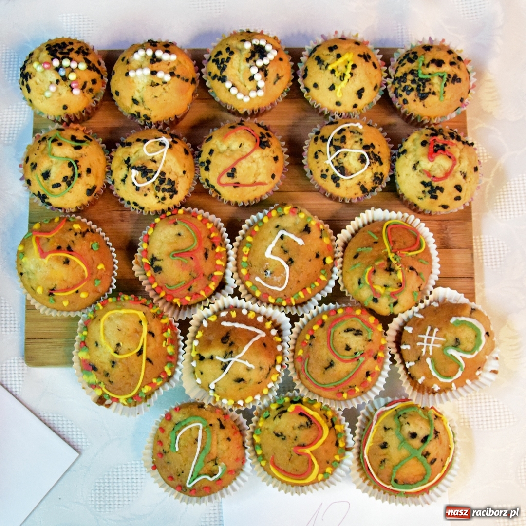 Zdjęcie w galerii na portalu naszraciborz.pl: Święto liczb niewymiernych w ZSO numer 1 wiadomości z regionu