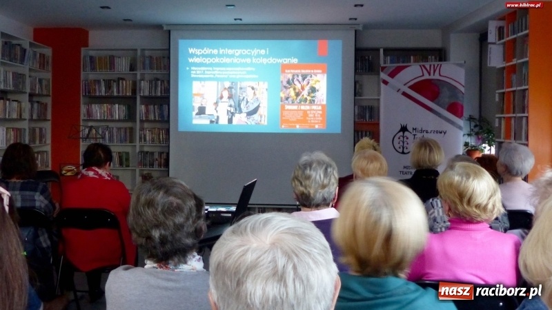 Zdjęcie w galerii na portalu naszraciborz.pl: Huczne 5. urodziny Klubu Przyjaciół Biblioteki na Ostrogu wiadomości z regionu