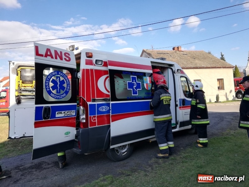 Zdjęcie w galerii na portalu naszraciborz.pl: Wypadek w Bojanowie. Lądował śmigłowiec LPR  wiadomości z regionu