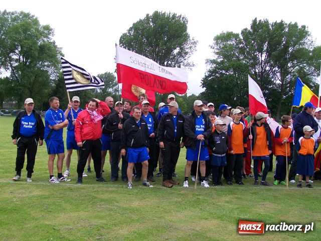 Zdjęcie w galerii na portalu naszraciborz.pl: Schlagball Team wrócił z tarczą wiadomości z regionu