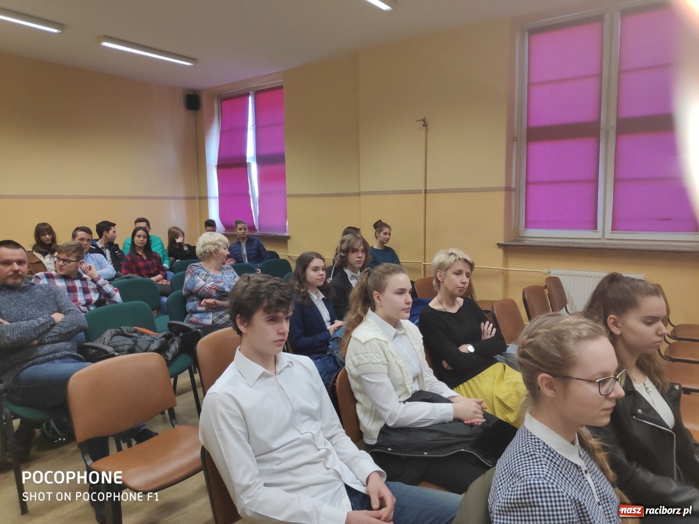 Zdjęcie w galerii na portalu naszraciborz.pl: Mądre Głowy spotkały się w CKZiU nr 1 w Raciborzu wiadomości z regionu