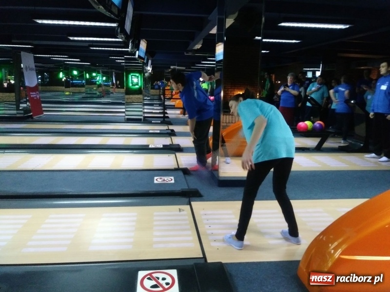 Zdjęcie w galerii na portalu naszraciborz.pl: Bowling. Udany start zawodników klubu Animusz Racibórz wiadomości z regionu