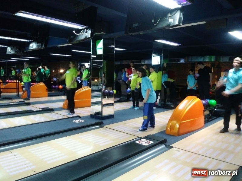 Zdjęcie w galerii na portalu naszraciborz.pl: Bowling. Udany start zawodników klubu Animusz Racibórz wiadomości z regionu