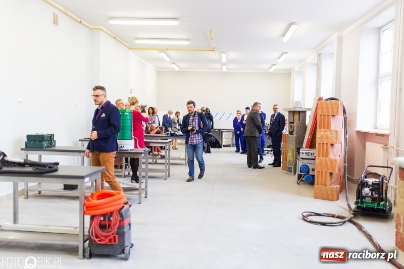 Zdjęcie w galerii na portalu naszraciborz.pl: Siedem kolejnych pracowni do nauki zawodu wiadomości z regionu