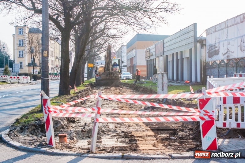 Zdjęcie w galerii na portalu naszraciborz.pl: Uwaga kierowcy! Ruszył remont ulicy Łąkowej i Kościuszki [FOTO i WIDEO] wiadomości z regionu