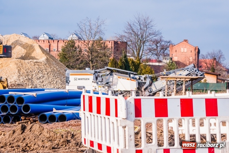 Zdjęcie w galerii na portalu naszraciborz.pl: Uwaga kierowcy! Ruszył remont ulicy Łąkowej i Kościuszki [FOTO i WIDEO] wiadomości z regionu
