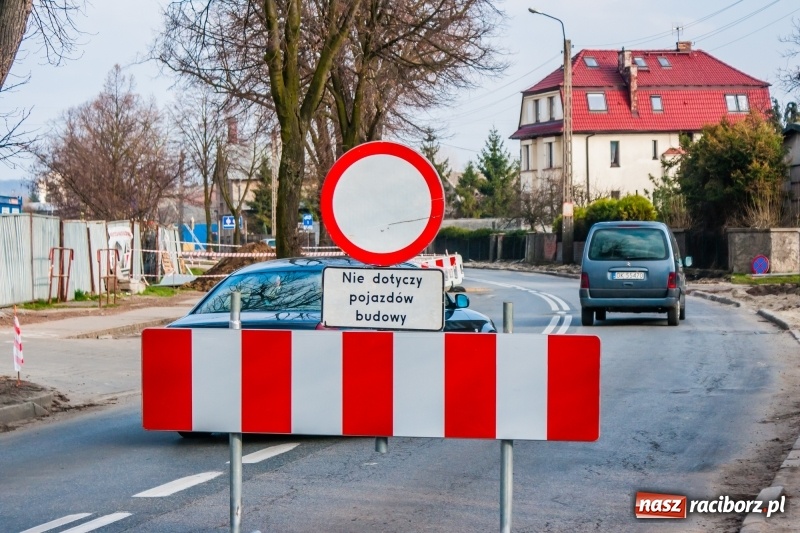 Zdjęcie w galerii na portalu naszraciborz.pl: Uwaga kierowcy! Ruszył remont ulicy Łąkowej i Kościuszki [FOTO i WIDEO] wiadomości z regionu