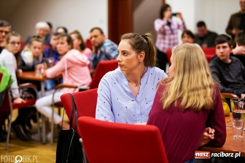 Zdjęcie w galerii na portalu naszraciborz.pl: Na tropie uprzedzeń. Warsztaty na Zamku Piastowskim wiadomości z regionu