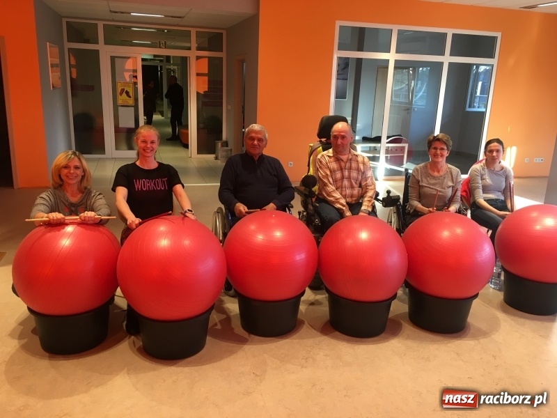 Zdjęcie w galerii na portalu naszraciborz.pl: Warsztaty dla osób poruszających się na wózkach wiadomości z regionu