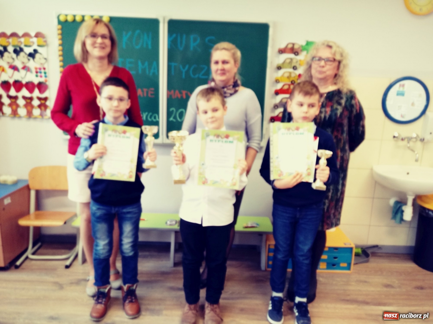 Zdjęcie w galerii na portalu naszraciborz.pl: Lubię matematykę. XIX zmagania w SP 1  wiadomości z regionu