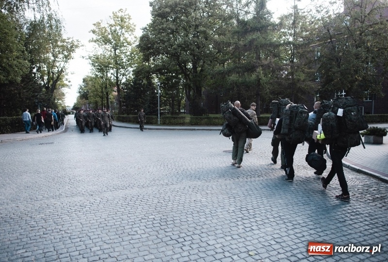 Zdjęcie w galerii na portalu naszraciborz.pl: Kolejni kandydaci na śląskich terytorialsów rozpoczęli szkolenie wiadomości z regionu