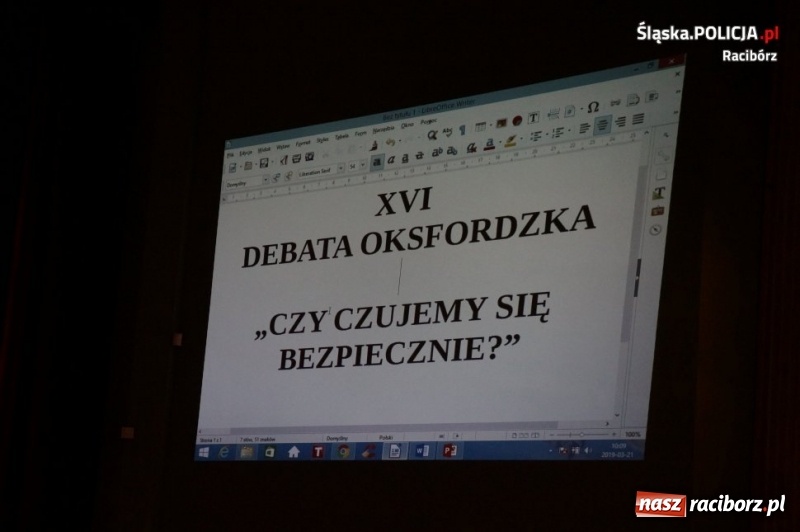 Zdjęcie w galerii na portalu naszraciborz.pl: Czy czujemy się bezpiecznie? Debata Oksfordzka w Kuźni Raciborskiej wiadomości z regionu