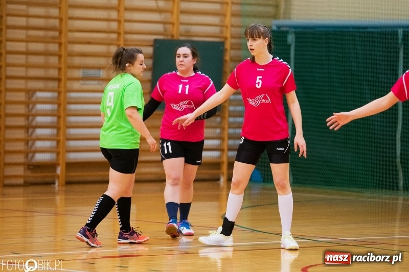 Zdjęcie w galerii na portalu naszraciborz.pl: W starciu Startów lepszy ten z Pietrowic wiadomości z regionu