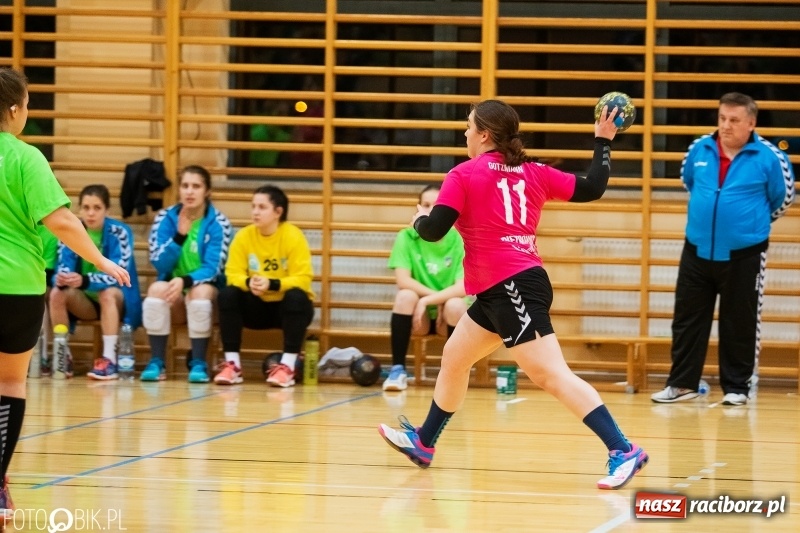 Zdjęcie w galerii na portalu naszraciborz.pl: W starciu Startów lepszy ten z Pietrowic wiadomości z regionu