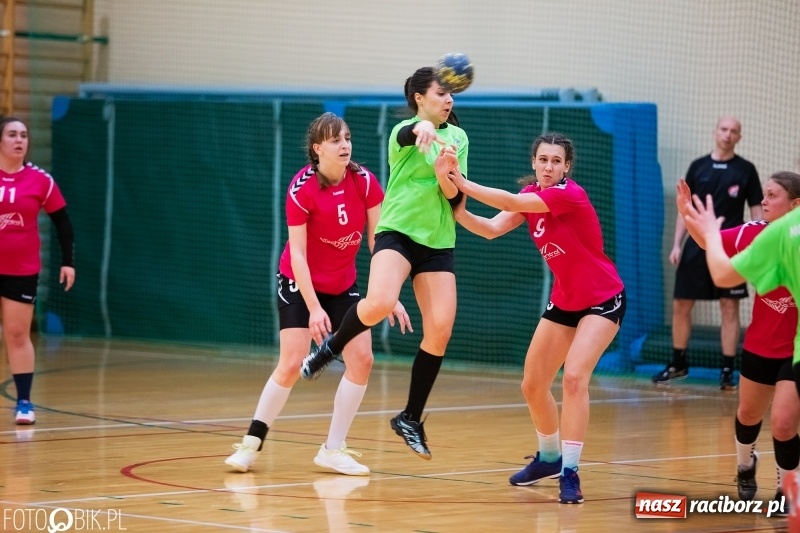 Zdjęcie w galerii na portalu naszraciborz.pl: W starciu Startów lepszy ten z Pietrowic wiadomości z regionu