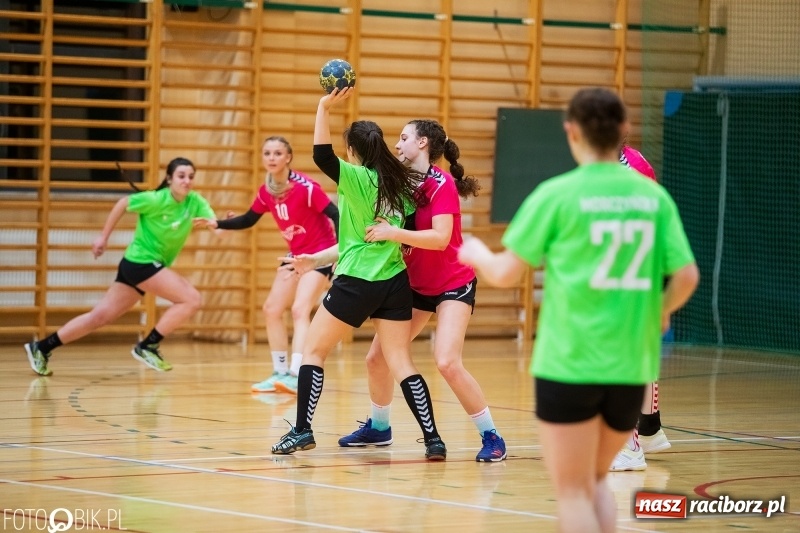Zdjęcie w galerii na portalu naszraciborz.pl: W starciu Startów lepszy ten z Pietrowic wiadomości z regionu