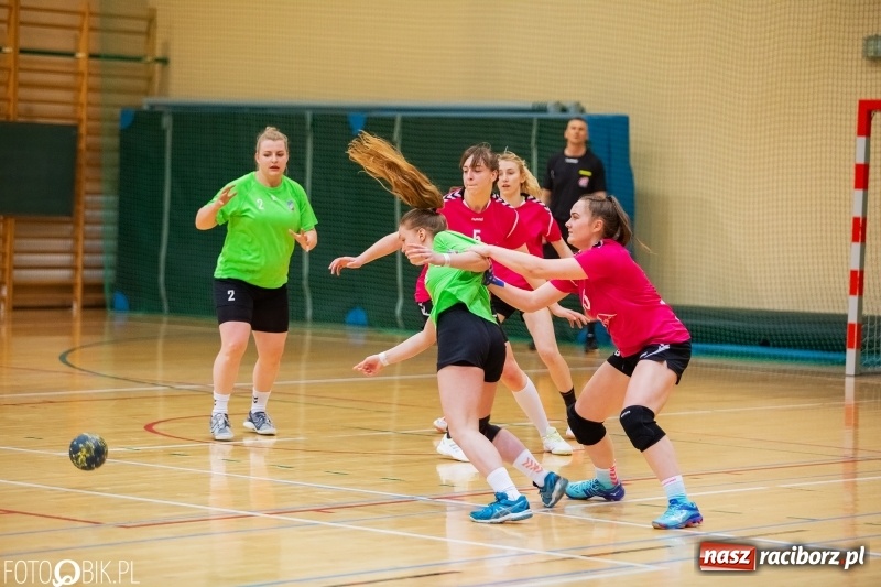 Zdjęcie w galerii na portalu naszraciborz.pl: W starciu Startów lepszy ten z Pietrowic wiadomości z regionu