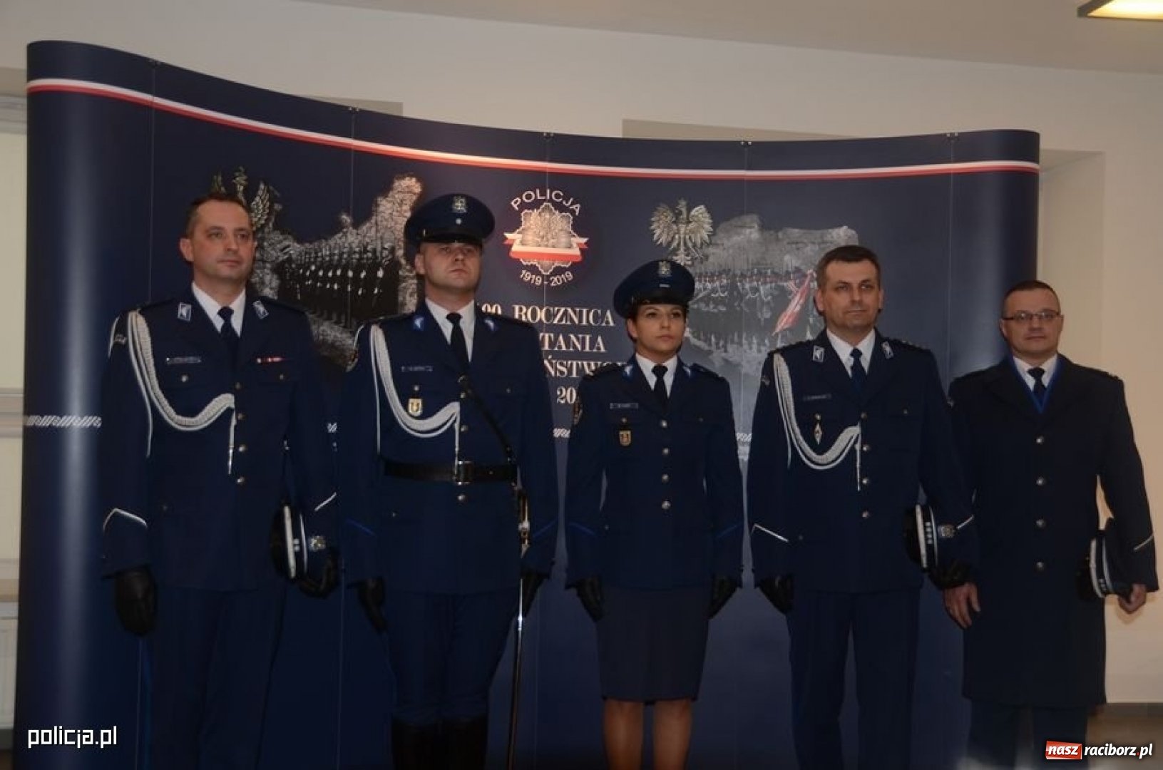 Zdjęcie w galerii na portalu naszraciborz.pl: Nowe mundury na 100-lecie policji [FOTO]  wiadomości z regionu