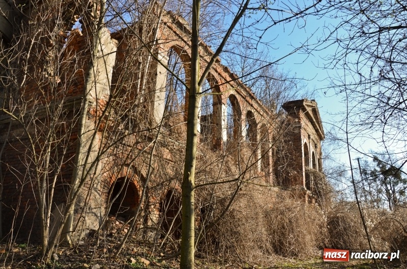 Zdjęcie w galerii na portalu naszraciborz.pl: Polish Paranormal TV na tropie duchów w Sławikowie  wiadomości z regionu