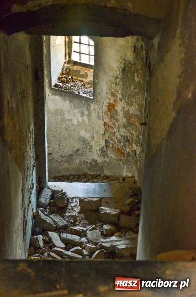 Zdjęcie w galerii na portalu naszraciborz.pl: Polish Paranormal TV na tropie duchów w Sławikowie  wiadomości z regionu