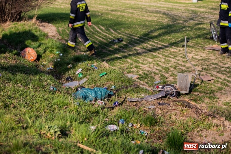 Zdjęcie w galerii na portalu naszraciborz.pl: Pilny komunikat policji w związku z wypadkiem na DW 917  wiadomości z regionu