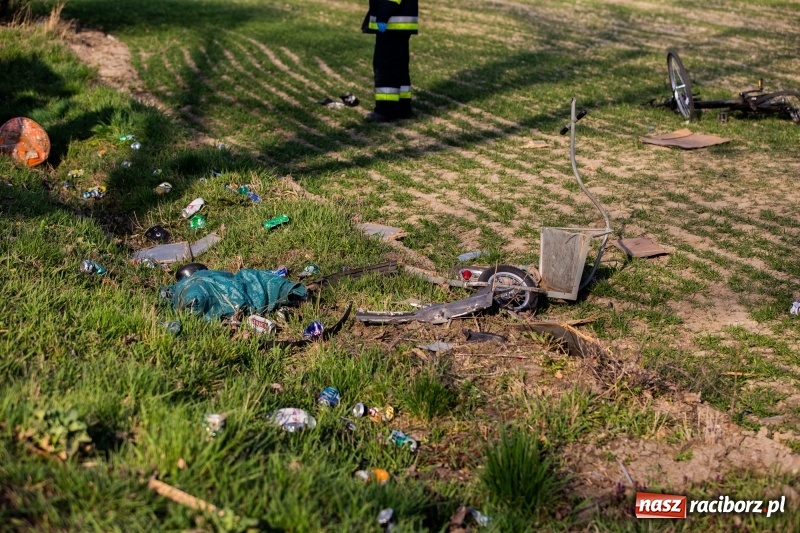 Zdjęcie w galerii na portalu naszraciborz.pl: Pilny komunikat policji w związku z wypadkiem na DW 917  wiadomości z regionu