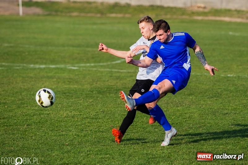 Zdjęcie w galerii na portalu naszraciborz.pl: A klasa. Przy Urbana zdecydowało jedno trafienie wiadomości z regionu