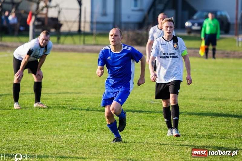 Zdjęcie w galerii na portalu naszraciborz.pl: A klasa. Przy Urbana zdecydowało jedno trafienie wiadomości z regionu