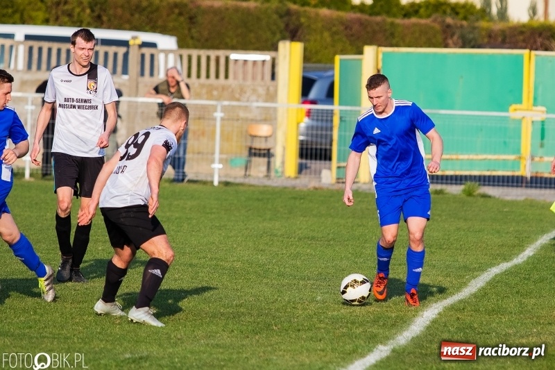 Zdjęcie w galerii na portalu naszraciborz.pl: A klasa. Przy Urbana zdecydowało jedno trafienie wiadomości z regionu