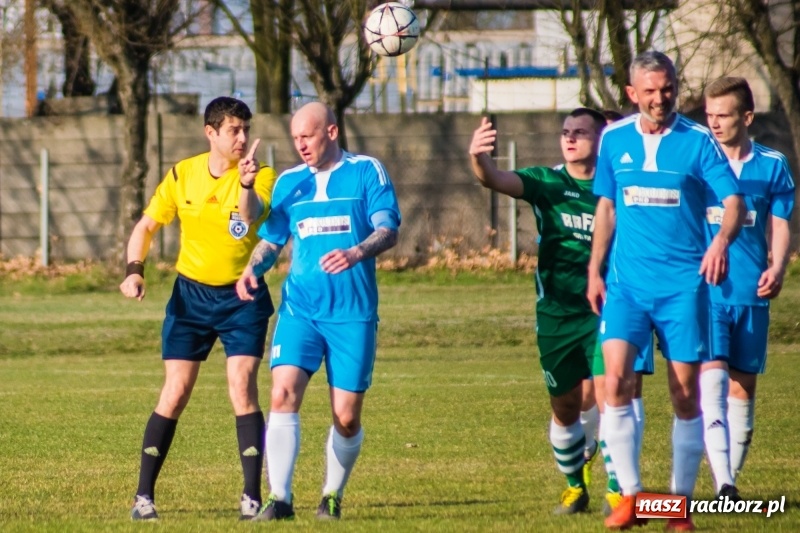 Zdjęcie w galerii na portalu naszraciborz.pl: Niczym Feniks z popiołów. Rafako pokonało Krzyżanowice wiadomości z regionu
