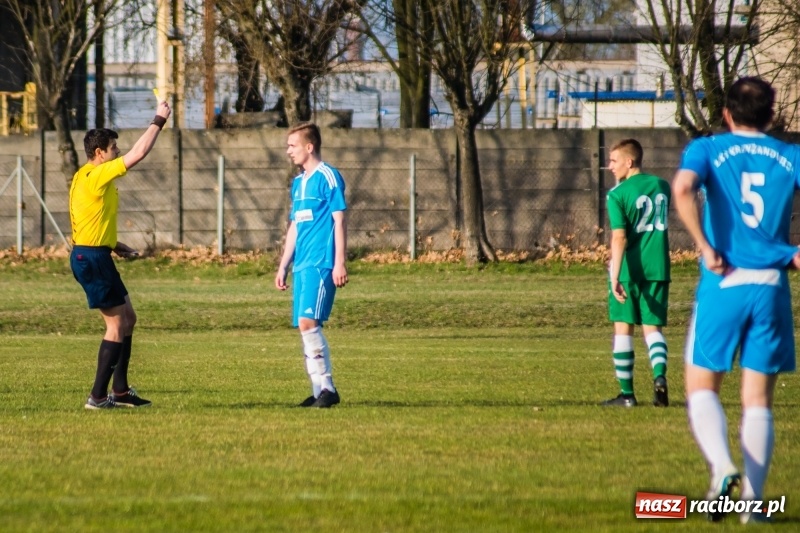 Zdjęcie w galerii na portalu naszraciborz.pl: Niczym Feniks z popiołów. Rafako pokonało Krzyżanowice wiadomości z regionu