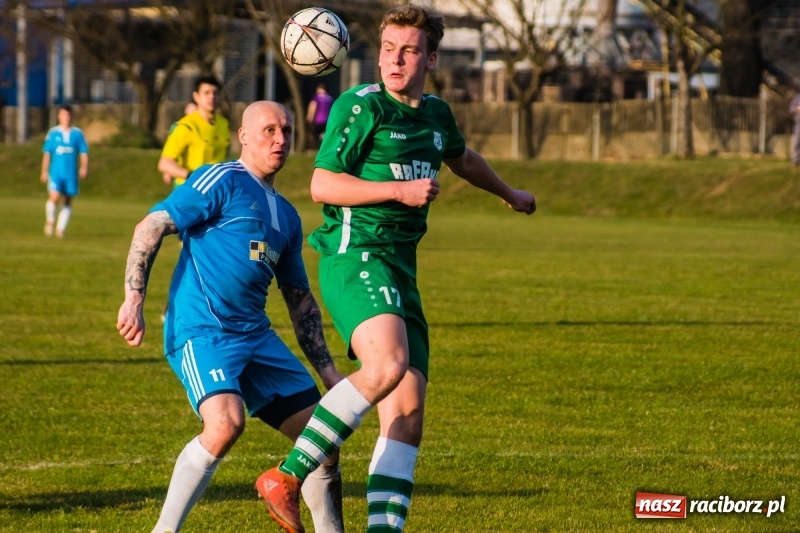 Zdjęcie w galerii na portalu naszraciborz.pl: Niczym Feniks z popiołów. Rafako pokonało Krzyżanowice wiadomości z regionu