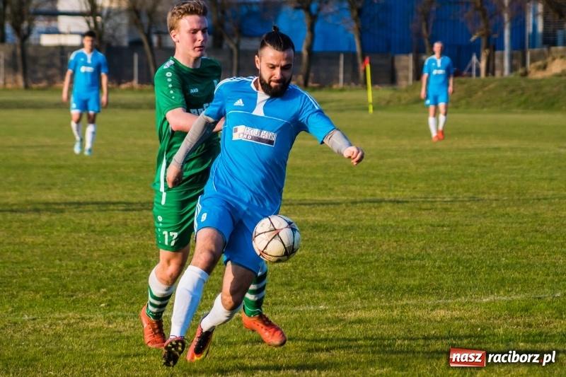 Zdjęcie w galerii na portalu naszraciborz.pl: Niczym Feniks z popiołów. Rafako pokonało Krzyżanowice wiadomości z regionu