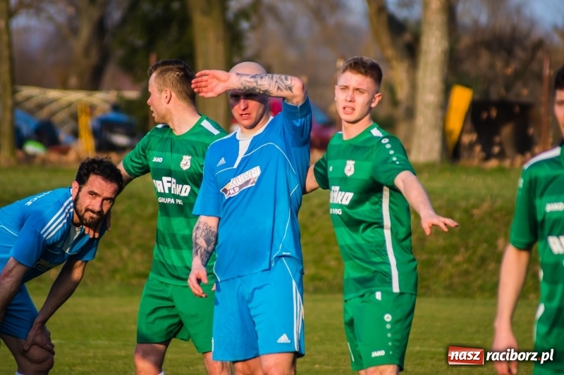 Zdjęcie w galerii na portalu naszraciborz.pl: Niczym Feniks z popiołów. Rafako pokonało Krzyżanowice wiadomości z regionu