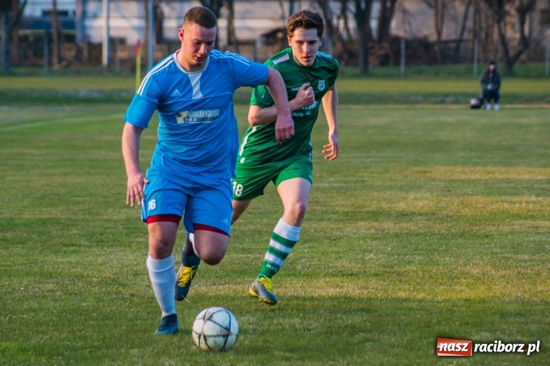 Zdjęcie w galerii na portalu naszraciborz.pl: Niczym Feniks z popiołów. Rafako pokonało Krzyżanowice wiadomości z regionu