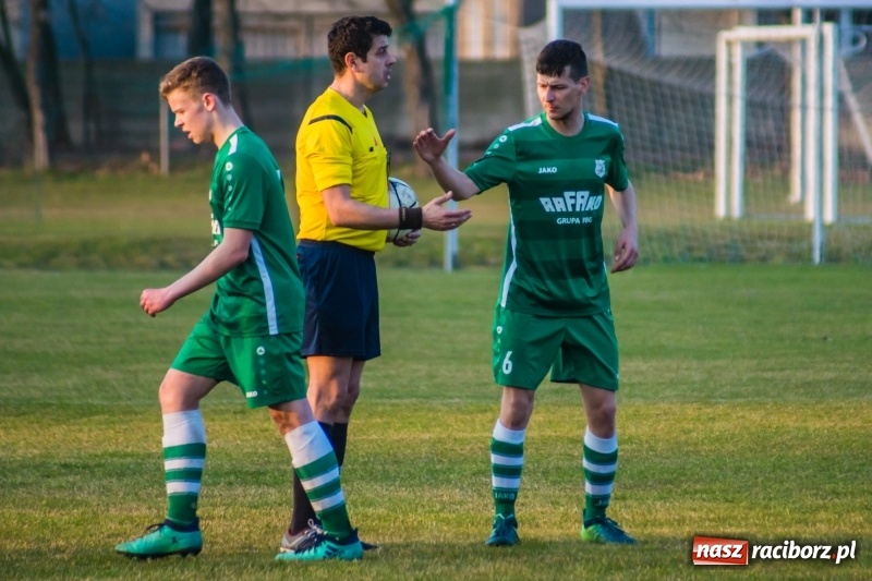 Zdjęcie w galerii na portalu naszraciborz.pl: Niczym Feniks z popiołów. Rafako pokonało Krzyżanowice wiadomości z regionu