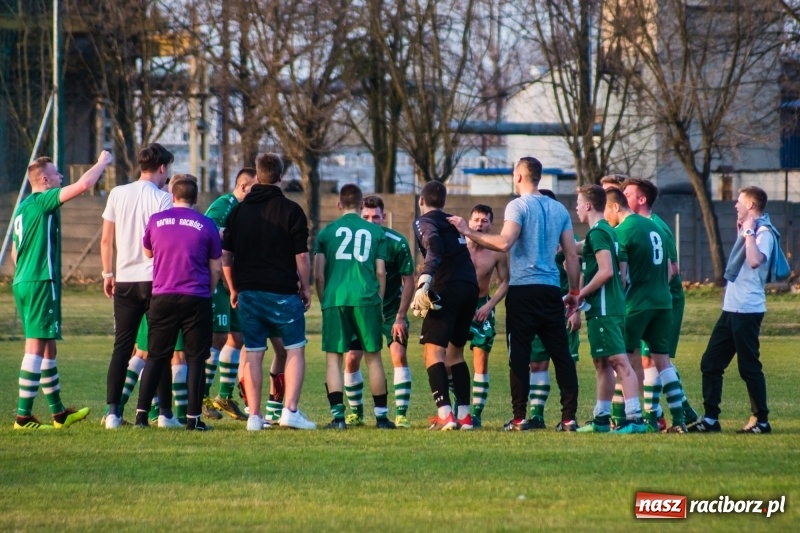 Zdjęcie w galerii na portalu naszraciborz.pl: Niczym Feniks z popiołów. Rafako pokonało Krzyżanowice wiadomości z regionu