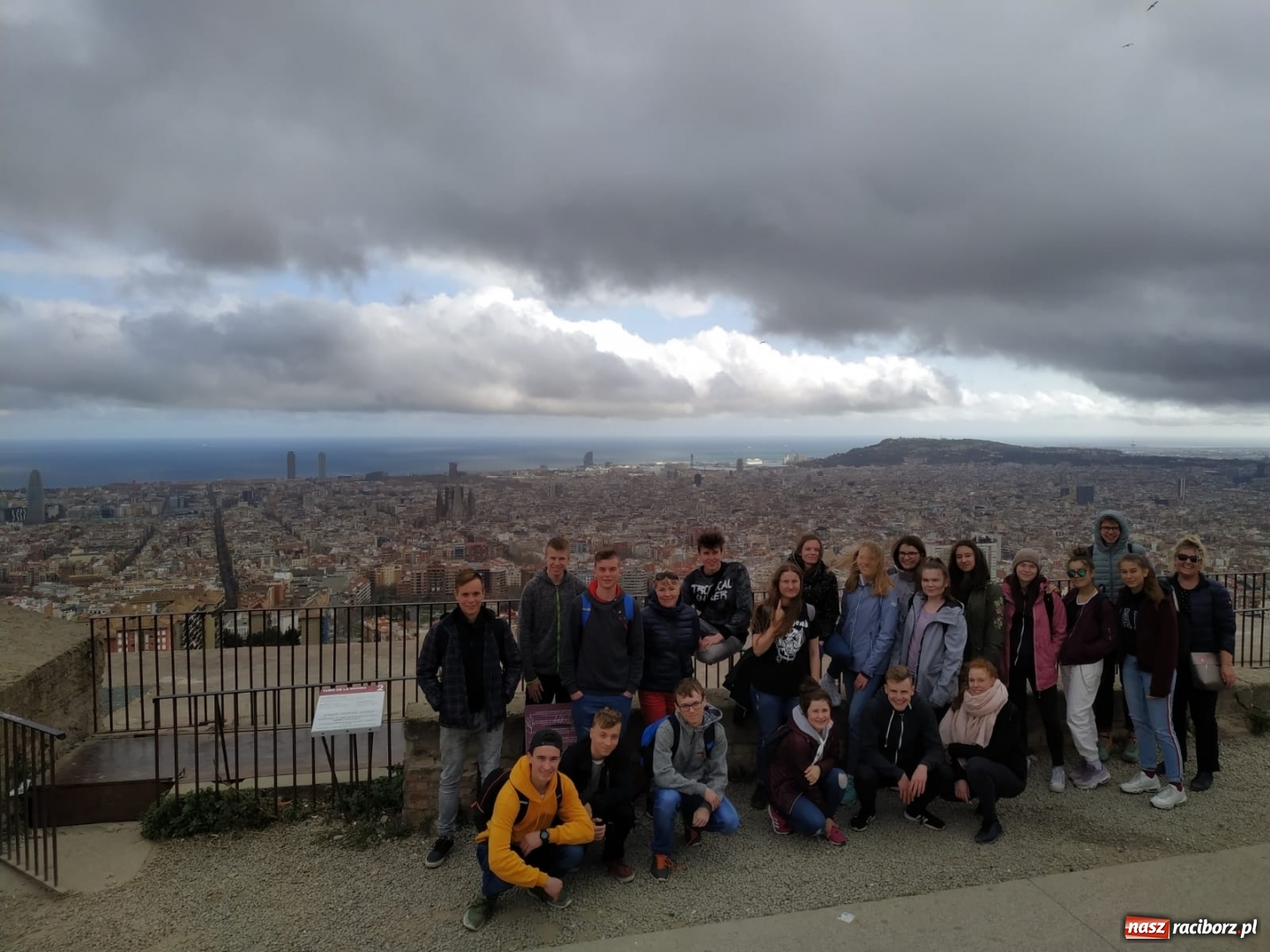 Zdjęcie w galerii na portalu naszraciborz.pl: Z Raciborza do Barcelony. Dekada podróży uczniów II LO [FOTO] wiadomości z regionu