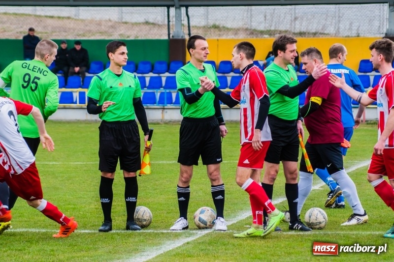 Zdjęcie w galerii na portalu naszraciborz.pl: Rogów kontra Markowice: 07 zgłoś się! wiadomości z regionu