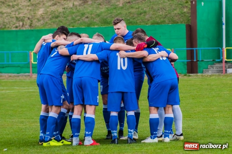 Zdjęcie w galerii na portalu naszraciborz.pl: Rogów kontra Markowice: 07 zgłoś się! wiadomości z regionu