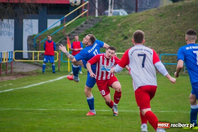Zdjęcie w galerii na portalu naszraciborz.pl: Rogów kontra Markowice: 07 zgłoś się! wiadomości z regionu