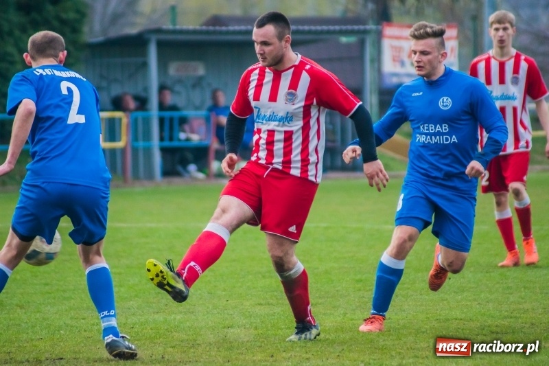 Zdjęcie w galerii na portalu naszraciborz.pl: Rogów kontra Markowice: 07 zgłoś się! wiadomości z regionu